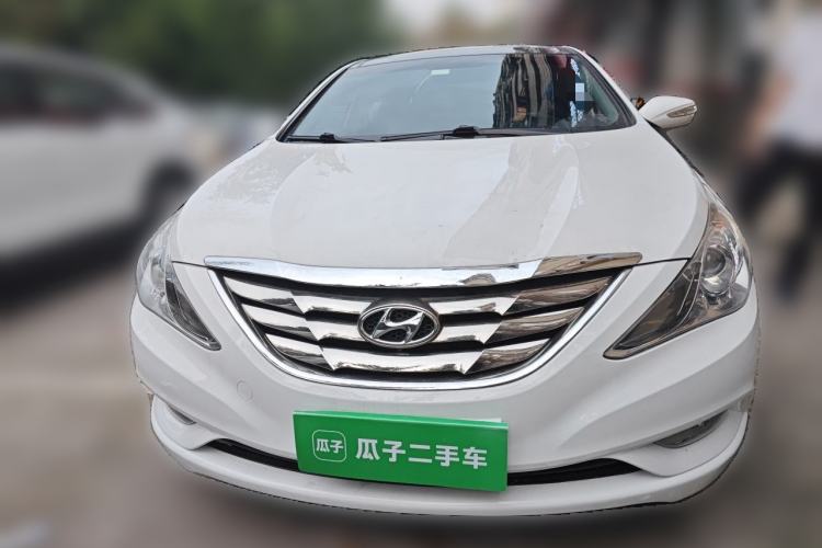 Used Hyundai Sonata 2011 2.0L Automatic Luxury Edition Front