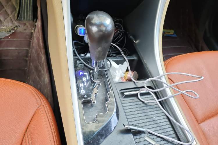 Used Hyundai Sonata 2011 2.0L Automatic Leading Edition Gear Lever