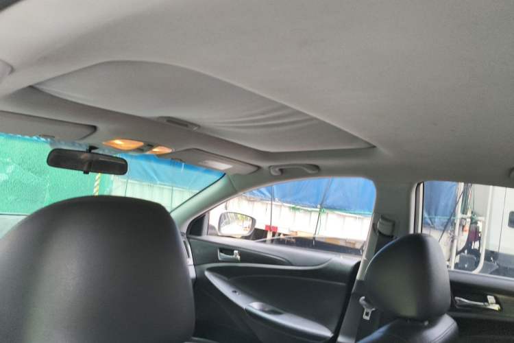 Used Hyundai Sonata 2011 2.0L Automatic Luxury Edition Headliner