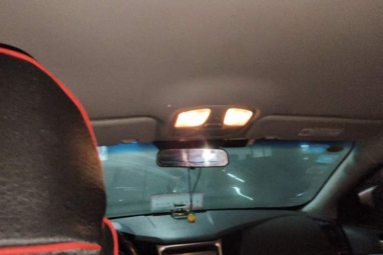 Used Hyundai Sonata 2011 2.0L Automatic Fashion Edition Headliner