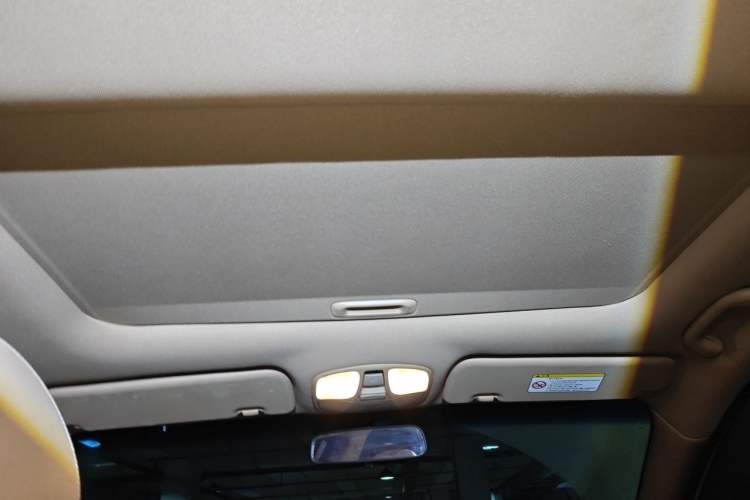 Used Hyundai Sonata 2011 2.0L Automatic Leading Edition Headliner