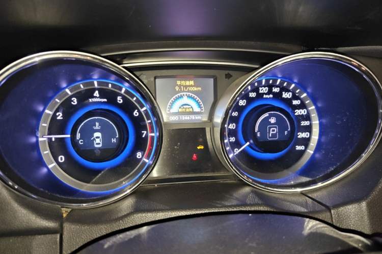 Used Hyundai Sonata 2011 2.0L Automatic Leading Edition Instrument Cluster