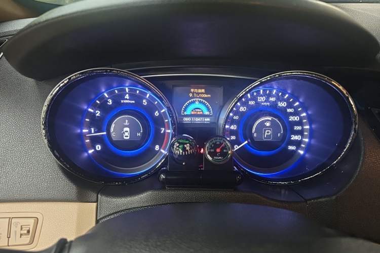 Used Hyundai Sonata 2011 2.0L Automatic Luxury Edition Instrument Cluster