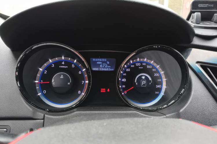 Used Hyundai Sonata 2011 2.0L Automatic Fashion Edition Instrument Cluster