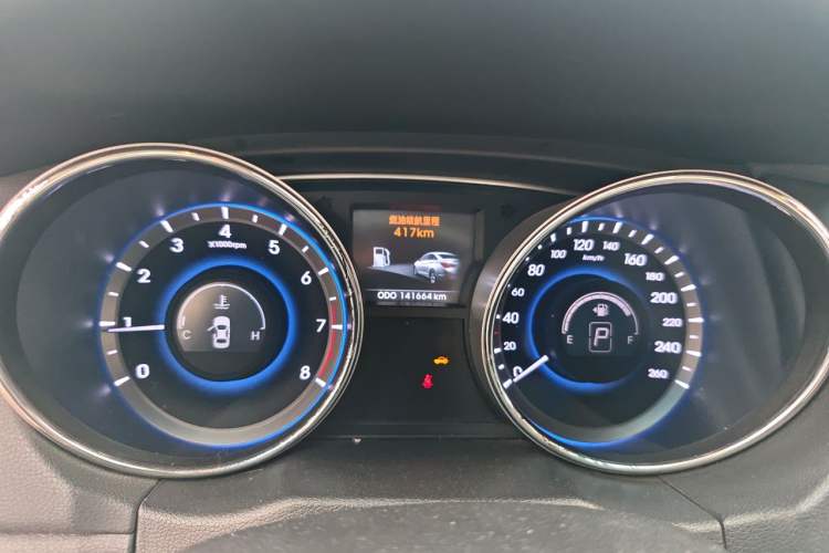 Used Hyundai Sonata 2011 2.0L Automatic Luxury Edition Instrument Cluster