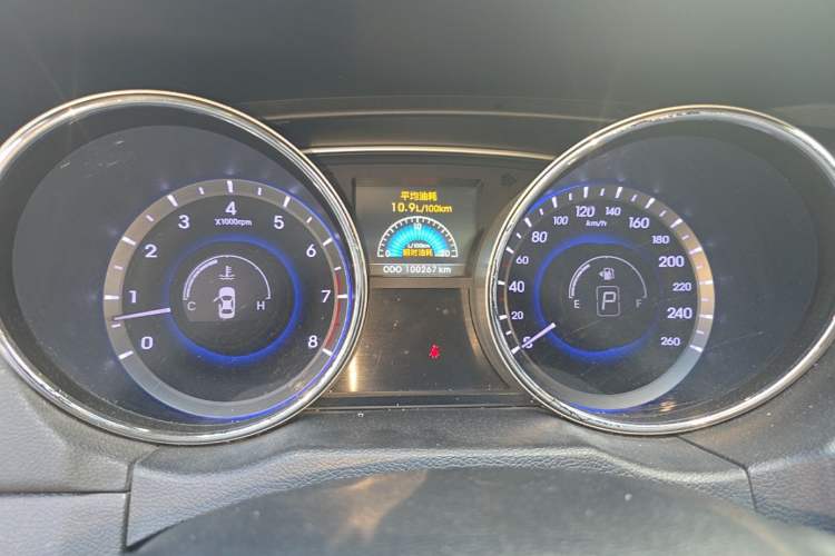 Used Hyundai Sonata 2011 2.0L Automatic Luxury Edition Instrument Cluster