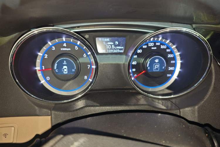 Used Hyundai Sonata 2011 2.0L Automatic Fashion Edition Instrument Cluster