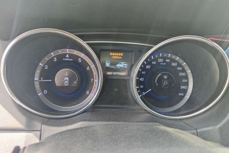 Used Hyundai Sonata 2011 2.0L Automatic Supreme Edition Instrument Cluster