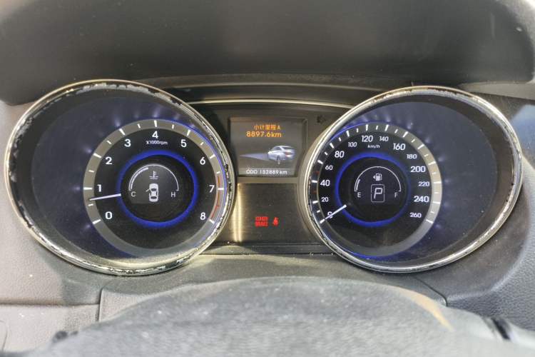 Used Hyundai Sonata 2011 2.0L Automatic Luxury Edition Instrument Cluster