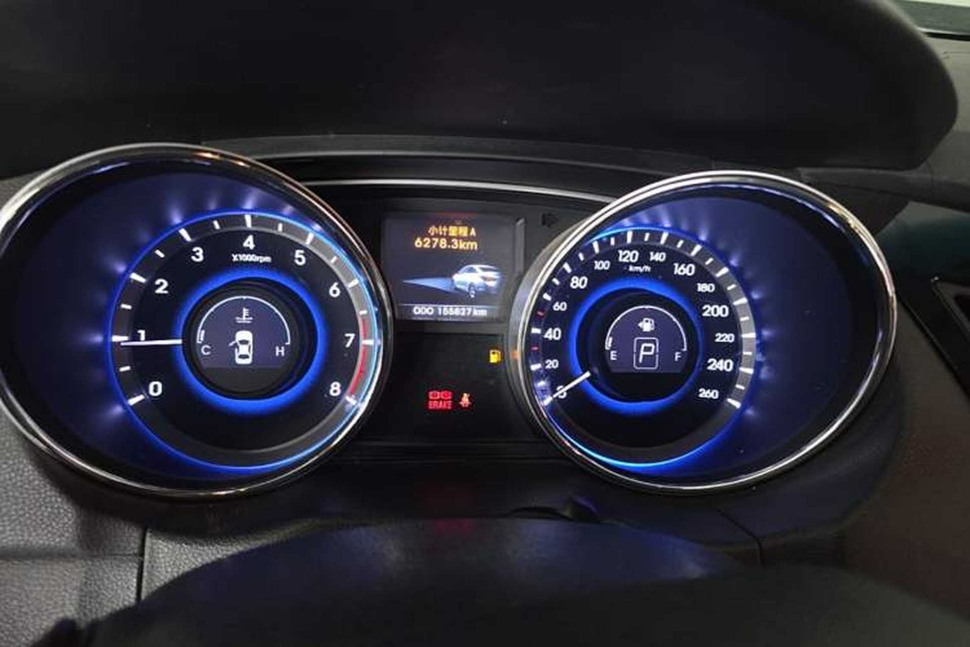 Used Hyundai Sonata 2011 2.0L Automatic Leading Edition Instrument Cluster