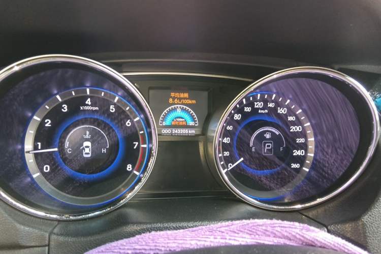 Used Hyundai Sonata 2011 2.0L Automatic Luxury Edition Instrument Cluster