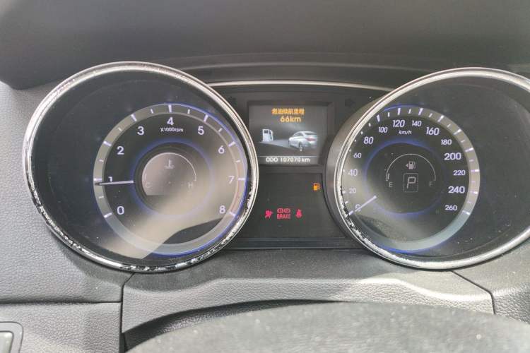 Used Hyundai Sonata 2011 2.0L Automatic Leading Edition Instrument Cluster