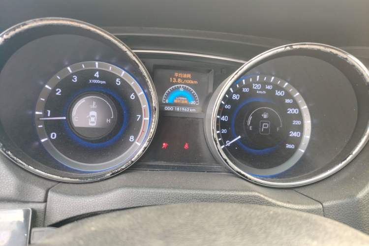 Used Hyundai Sonata 2011 2.4L Automatic Top-Tier Version Instrument Cluster