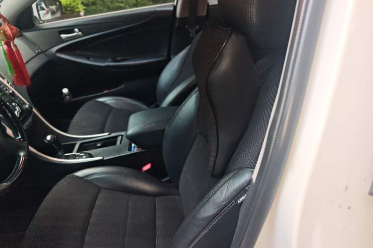 Used Hyundai Sonata 2011 2.0L Automatic Leading Edition Left Front Seat