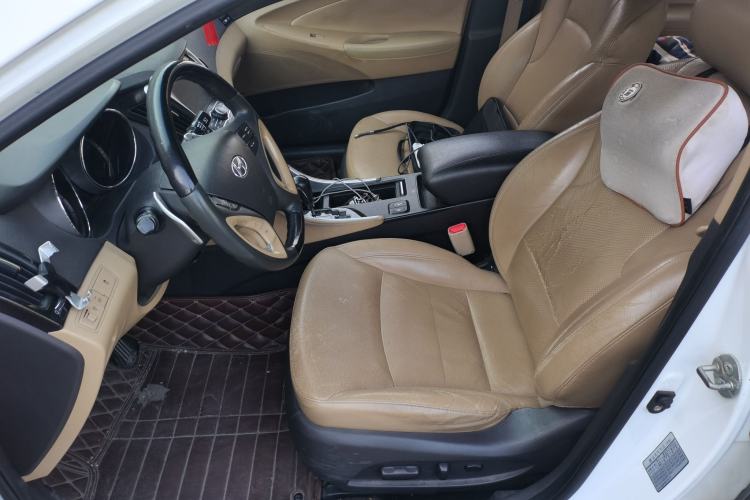Used Hyundai Sonata 2011 2.0L Automatic Top-Grade Version Left Front Seat