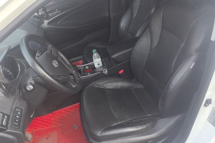 Used Hyundai Sonata 2011 2.0L Automatic Prestige Edition Left Front Seat