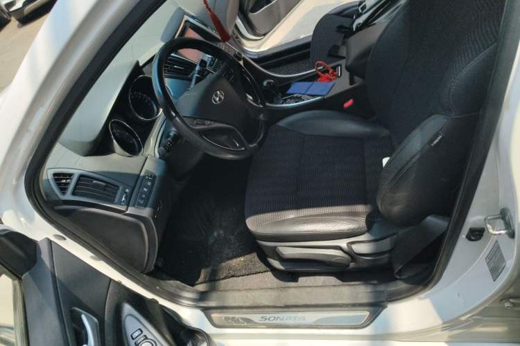 Used Hyundai Sonata 2011 2.0L Automatic Leading Edition Left Front Seat