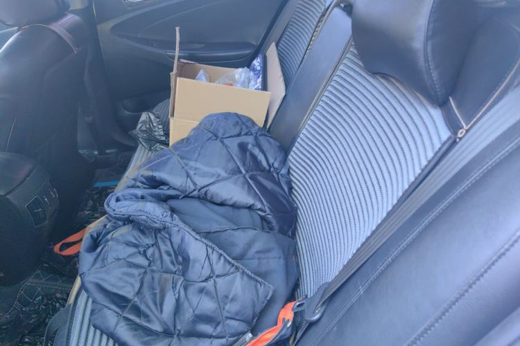 Used Hyundai Sonata 2011 2.0L Automatic Luxury Edition Left Rear Seat