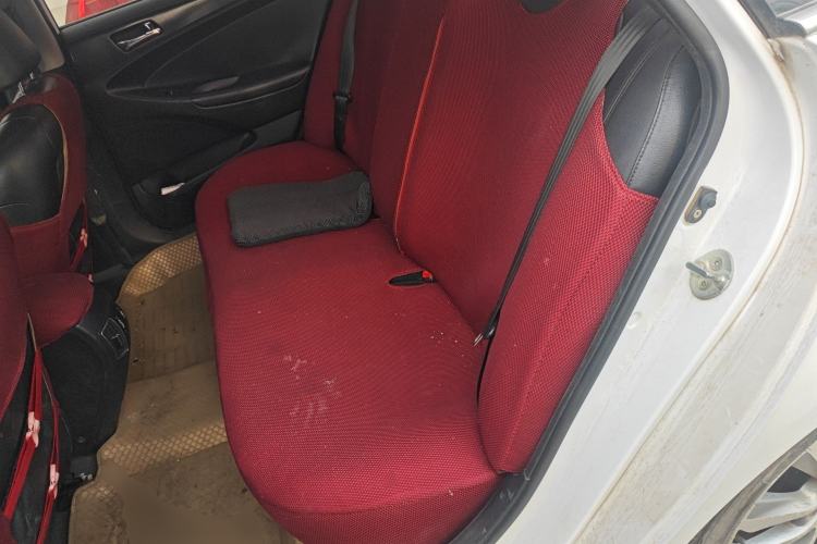 Used Hyundai Sonata 2011 2.0L Automatic Prestige Edition Left Rear Seat