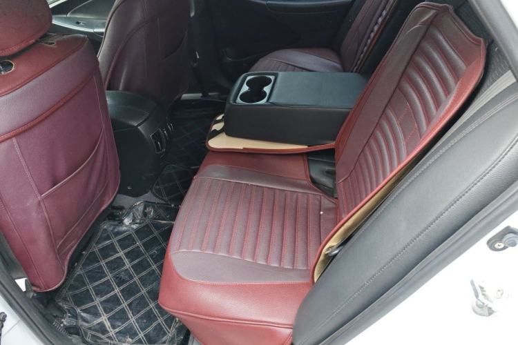 Used Hyundai Sonata 2011 2.0L Automatic Fashion Edition Left Rear Seat