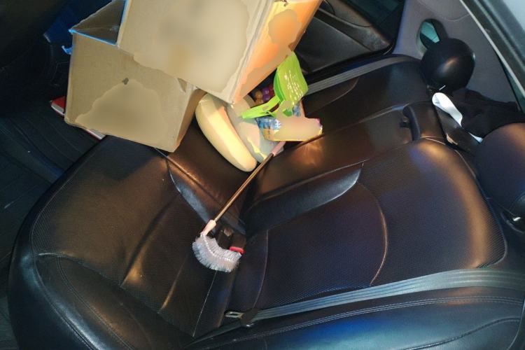 Used Hyundai Sonata 2011 2.0L Automatic Luxury Edition Left Rear Seat