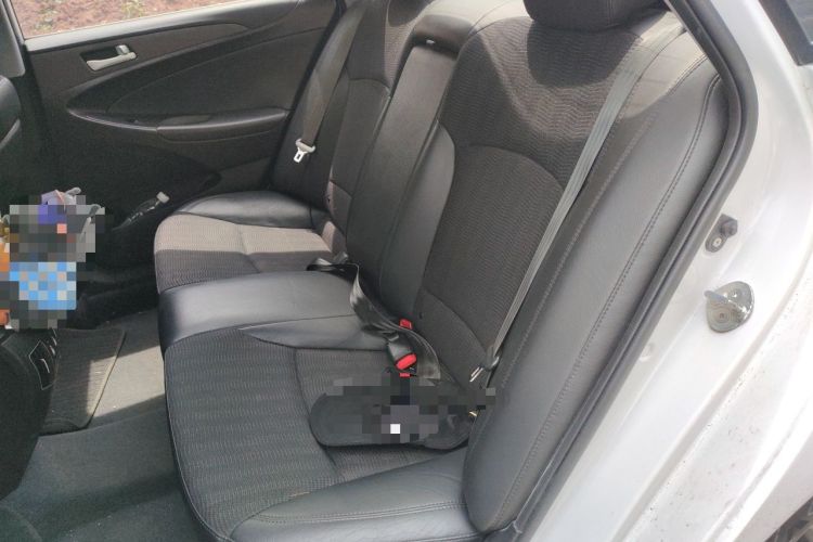 Used Hyundai Sonata 2011 2.0L Automatic Leading Edition Left Rear Seat