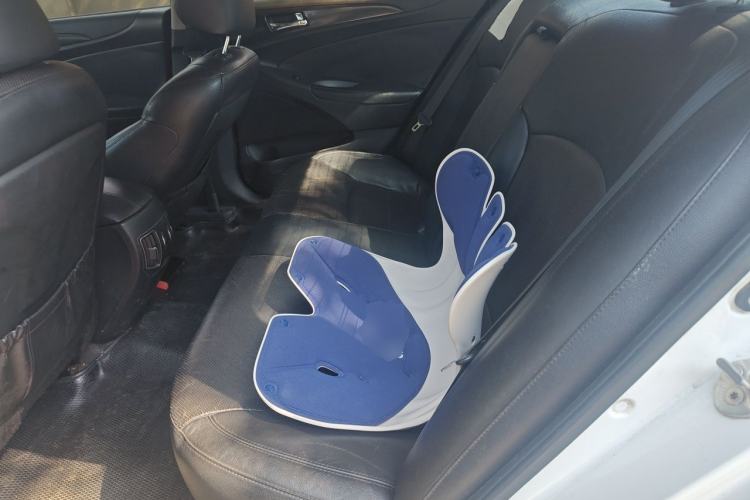 Used Hyundai Sonata 2011 2.0L Automatic Prestige Edition Left Rear Seat
