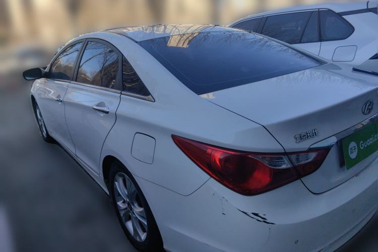 Used Hyundai Sonata 2011 2.0L Automatic Luxury Edition Rear Left 45 Deg