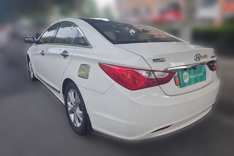 Used Hyundai Sonata 2011 2.0L Automatic Luxury Edition Rear Left 45 Deg