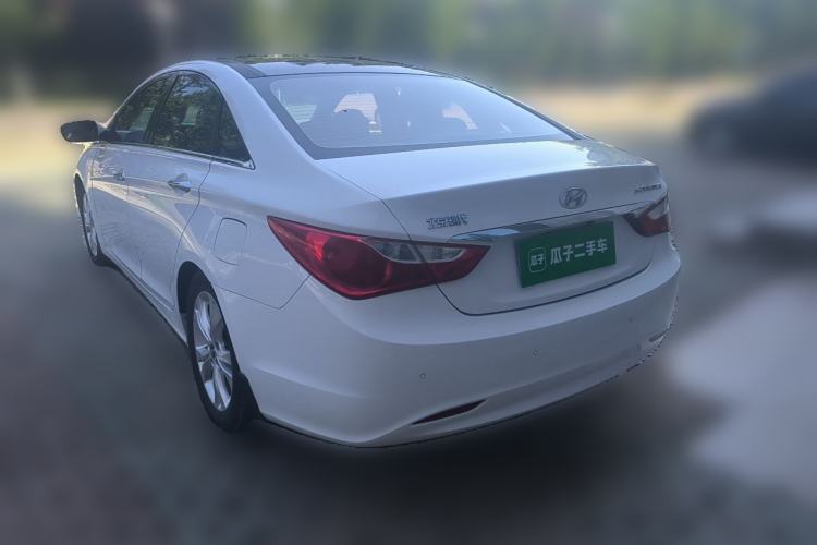 Used Hyundai Sonata 2011 2.0L Automatic Luxury Edition Rear Left 45 Deg
