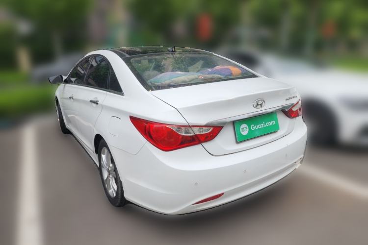 Used Hyundai Sonata 2011 2.0L Automatic Luxury Edition Rear Left 45 Deg