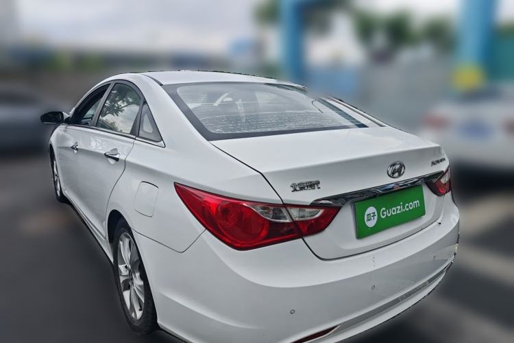 Used Hyundai Sonata 2011 2.0L Automatic Luxury Edition Rear Left 45 Deg