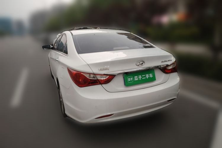 Used Hyundai Sonata 2011 2.0L Automatic Luxury Edition Rear Left 45 Deg