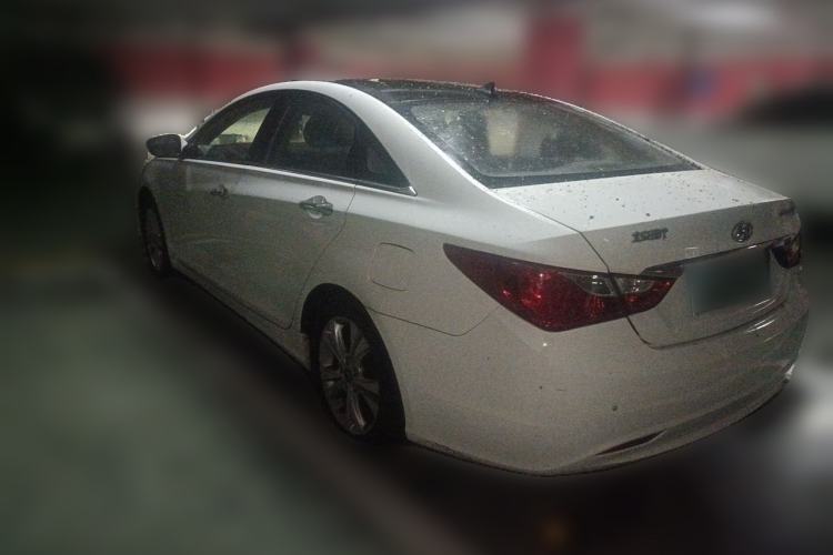 Used Hyundai Sonata 2011 2.0L Automatic Luxury Edition Rear Left 45 Deg