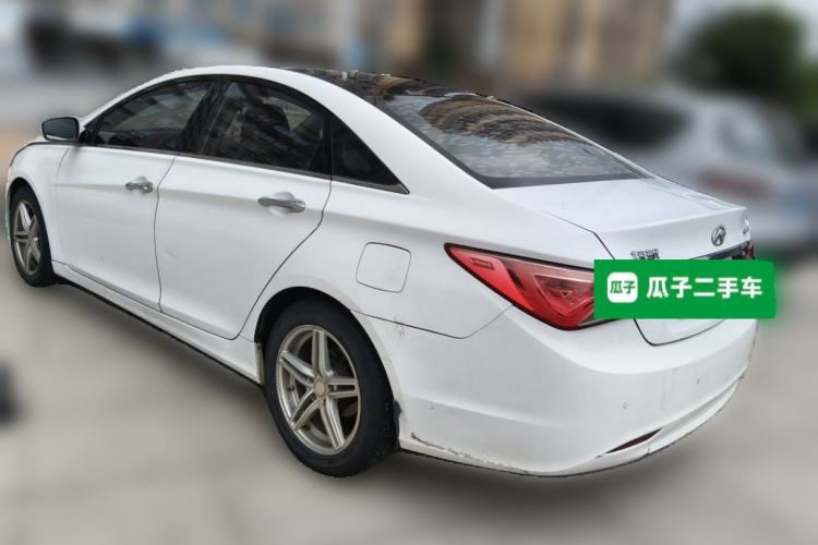 Used Hyundai Sonata 2011 2.0L Automatic Luxury Edition Rear Left 45 Deg