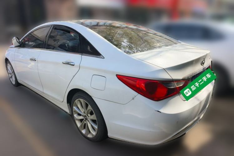 Used Hyundai Sonata 2011 2.0L Automatic Luxury Edition Rear Left 45 Deg