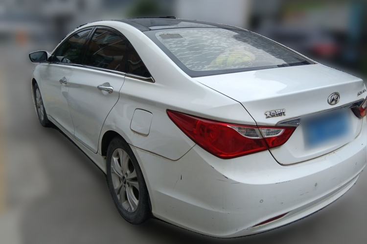 Used Hyundai Sonata 2011 2.0L Automatic Luxury Edition Rear Left 45 Deg