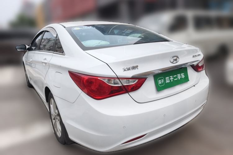 Used Hyundai Sonata 2011 2.0L Automatic Leading Edition Rear Left 45 Deg