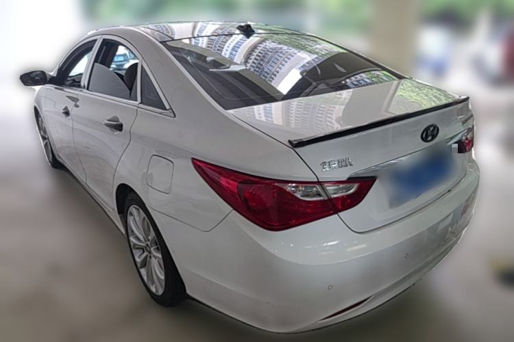 Used Hyundai Sonata 2011 2.0L Automatic Top-Grade Version Rear Left 45 Deg