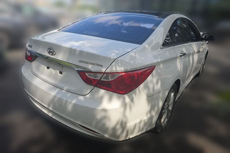 Used Hyundai Sonata 2011 2.0L Automatic Luxury Edition Rear Right 45 Deg