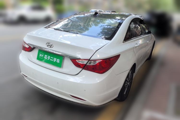 Used Hyundai Sonata 2011 2.0L Automatic Leading Edition Rear Right 45 Deg