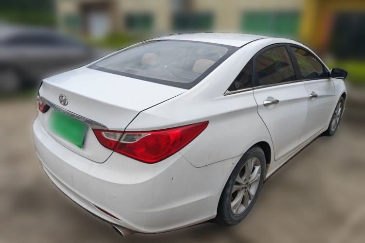 Used Hyundai Sonata 2011 2.0L Automatic Luxury Edition Rear Right 45 Deg