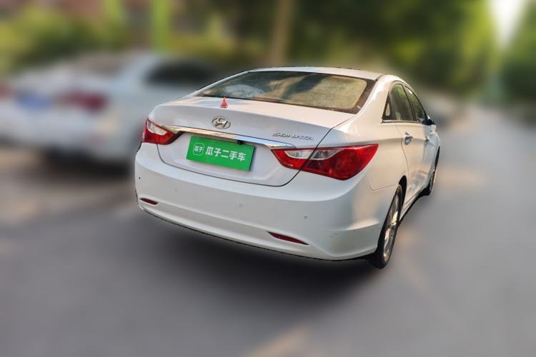 Used Hyundai Sonata 2011 2.0L Automatic Luxury Edition Rear Right 45 Deg