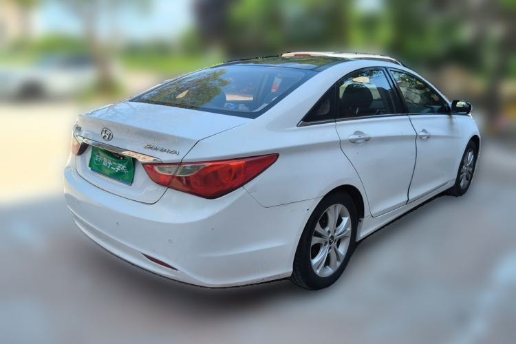 Used Hyundai Sonata 2011 2.0L Automatic Leading Edition Rear Right 45 Deg