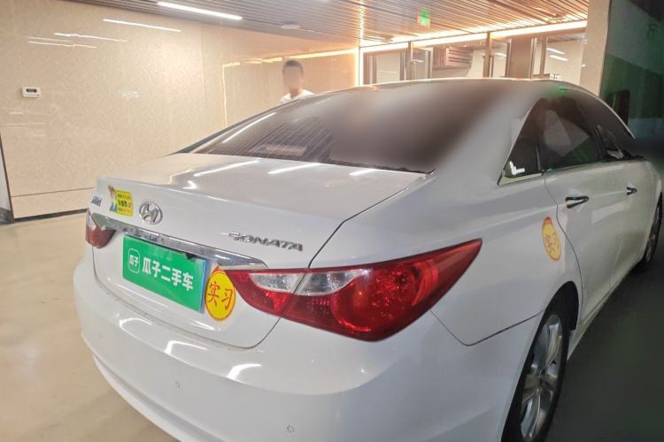 Used Hyundai Sonata 2011 2.0L Automatic Luxury Edition Rear Right 45 Deg