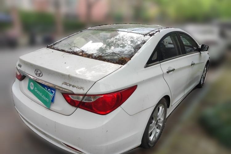 Used Hyundai Sonata 2011 2.0L Automatic Luxury Edition Rear Right 45 Deg