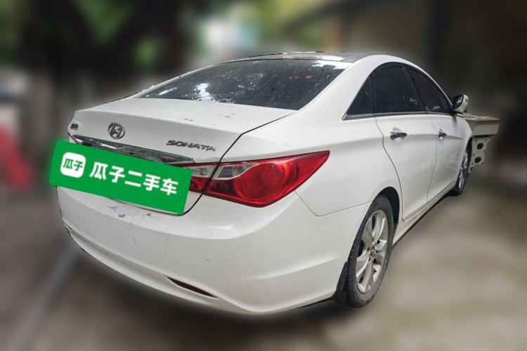 Used Hyundai Sonata 2011 2.0L Automatic Luxury Edition Rear Right 45 Deg