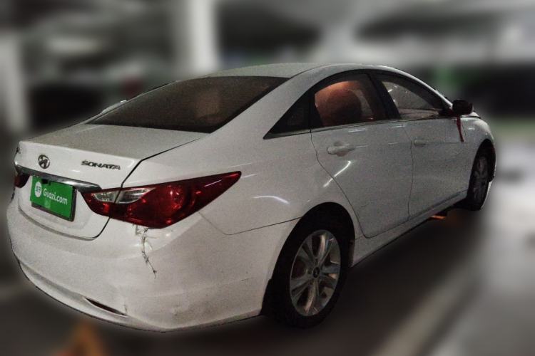 Used Hyundai Sonata 2011 2.0L Automatic Fashion Edition Rear Right 45 Deg