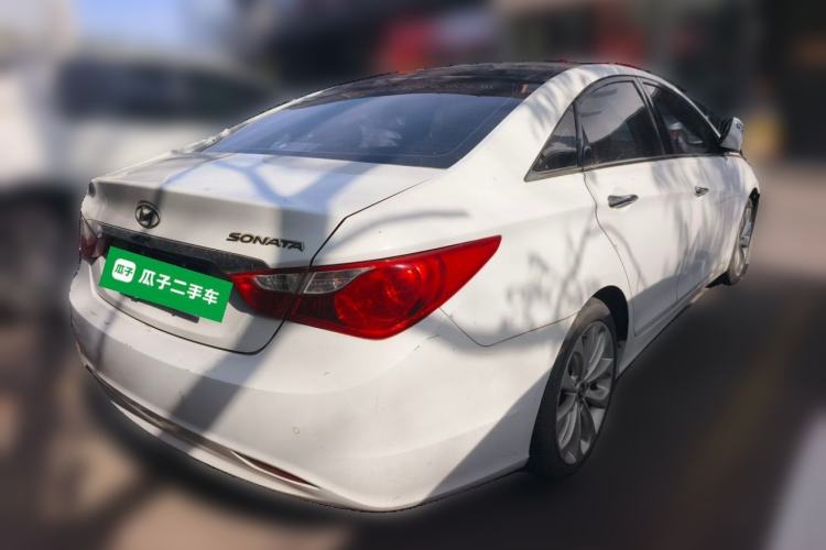 Used Hyundai Sonata 2011 2.0L Automatic Luxury Edition Rear Right 45 Deg