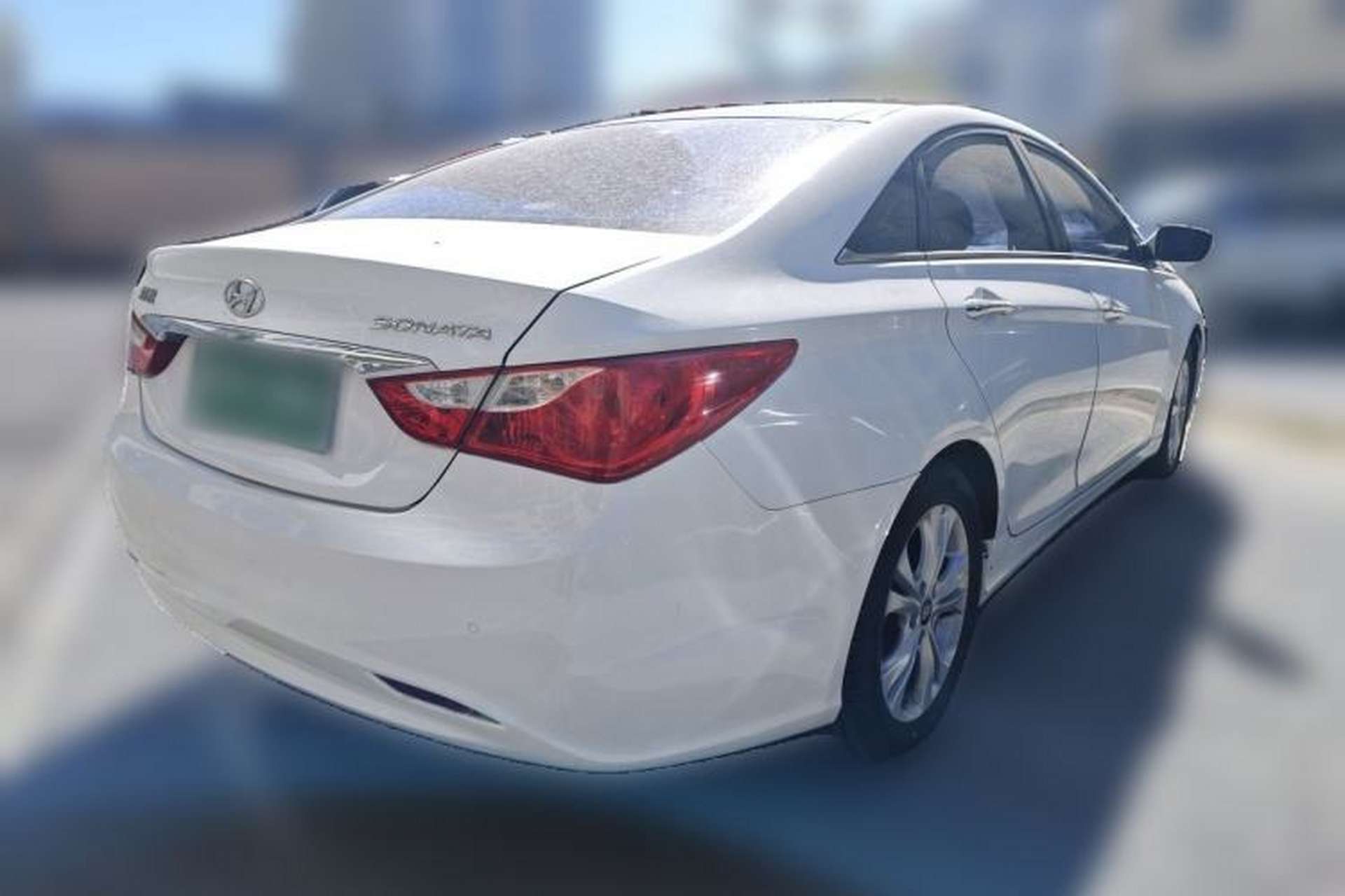 Used Hyundai Sonata 2011 2.0L Automatic Luxury Edition Rear Right 45 Deg